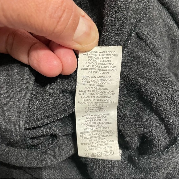 Kensie Dark Gray zipper Drape Duster
Cardigan Women's Size Large - Picture 7 of 11